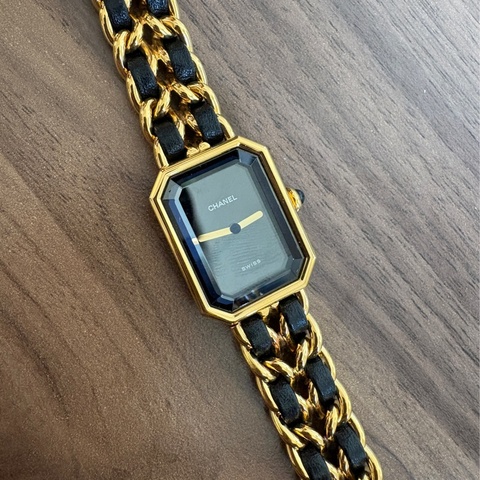 CHANEL 中古首映表 s