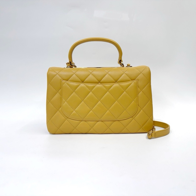 Chanel 鵝黃羊皮金釦Trendy CC手提斜背包A69923-1