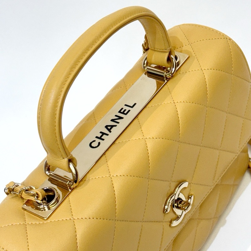 Chanel 鵝黃羊皮金釦Trendy CC手提斜背包A69923-3