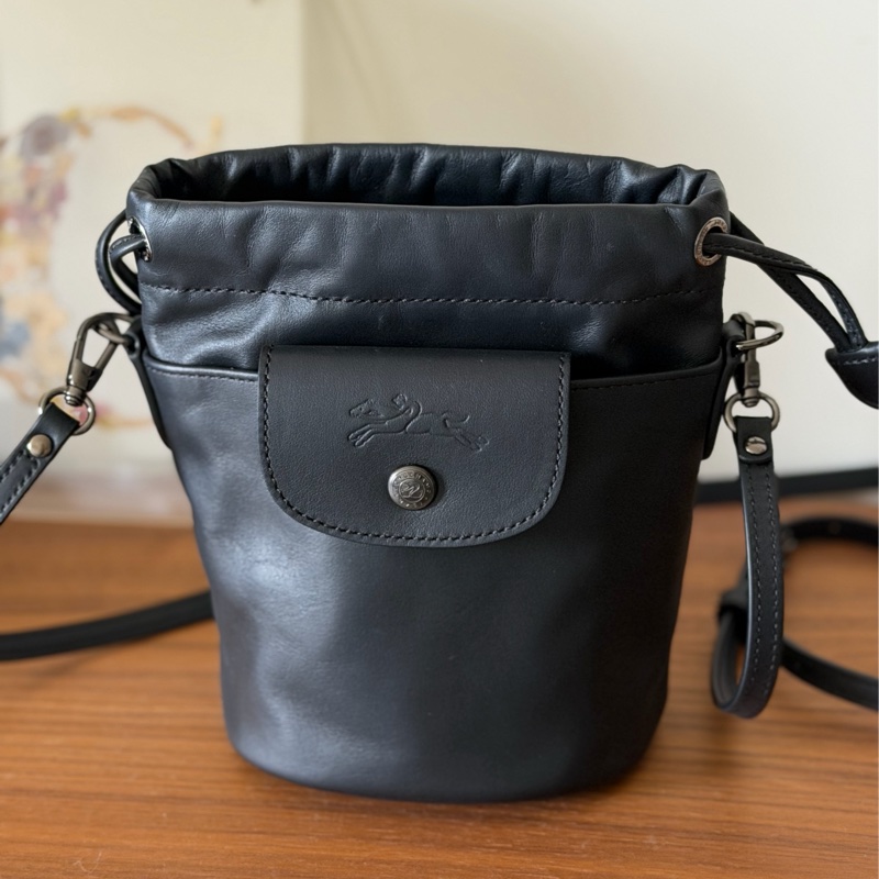 Longchamp LE PLIAGE XTRA 水桶包 XS 黑色-0