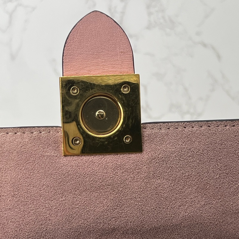 💗香緹國際精品💗 LV Locky bb 櫻粉色-13