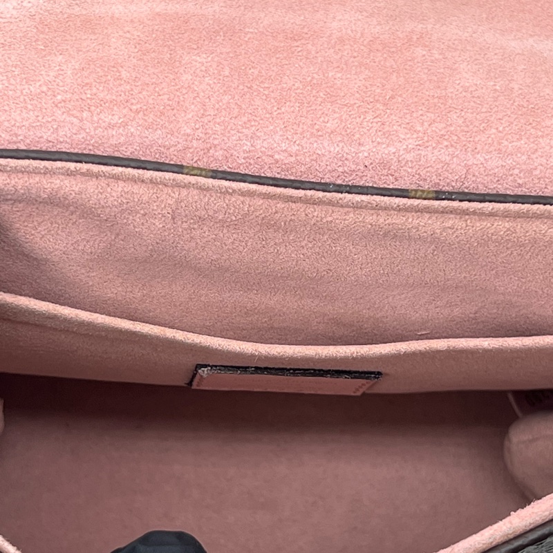 💗香緹國際精品💗 LV Locky bb 櫻粉色-17