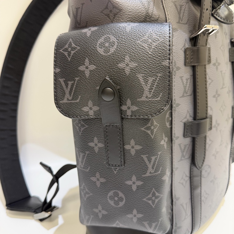 LV 黑灰原花銀釦雙側口袋Christopher MM束口下蓋後背包M45419-5