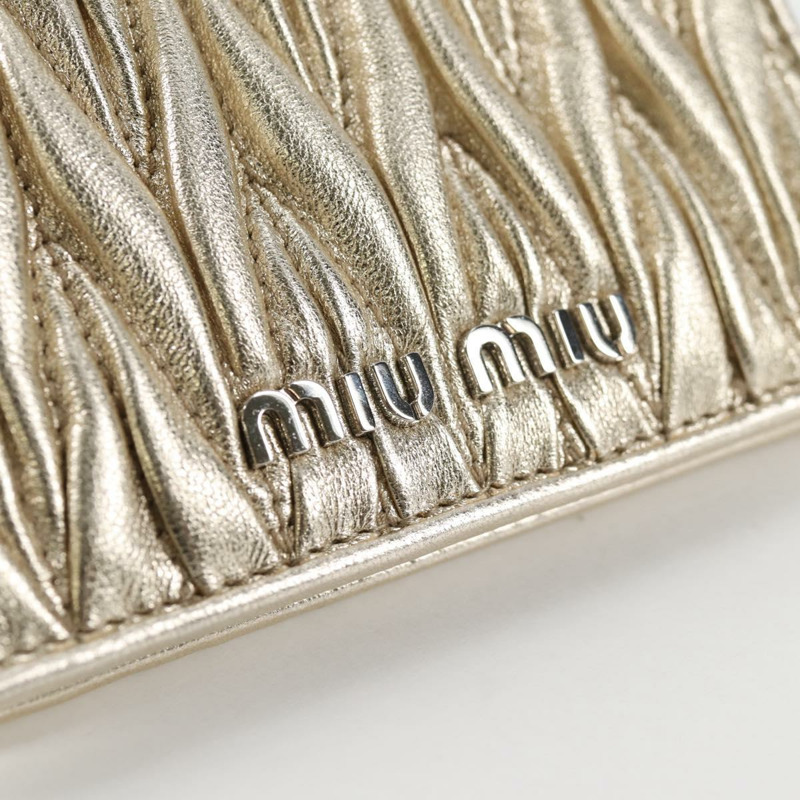 【日本直送】Miu Miu Matelasse 皮夾 皮革 金 正品 141809V-16