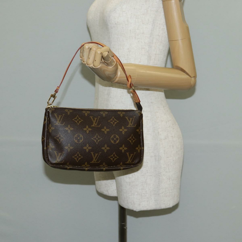 【日本直送】路易威登 Monogram Pochette Accessoires 手拿包 M51980 LV 授權 135299V-20