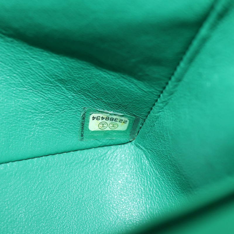 【日本直送】香奈兒 Matelasse 鏈條單肩包 小羊皮 綠銀色 CC 正品 134857M-10