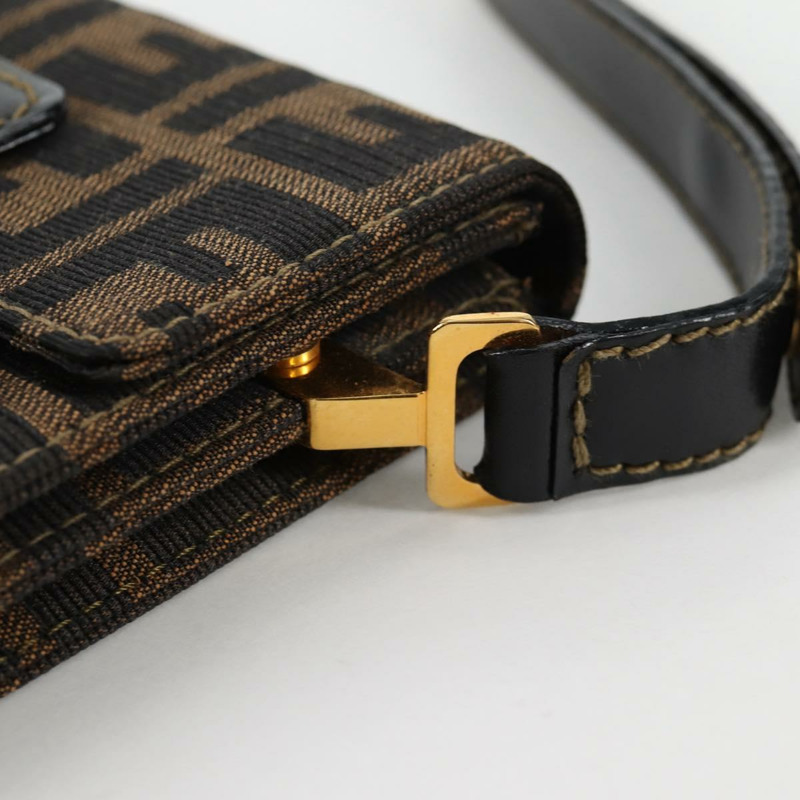【日本直送】FENDI Zucca 帆布單肩包 黑棕色 正品 142299V-18