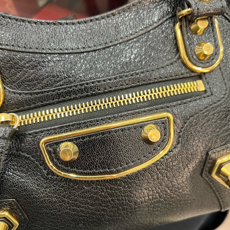 Balenciage 機車包 mini 黑金 底長約23 配件防塵 。-6