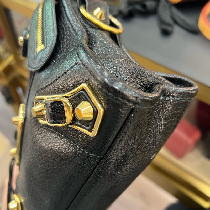 Balenciage 機車包 mini 黑金 底長約23 配件防塵 。-13