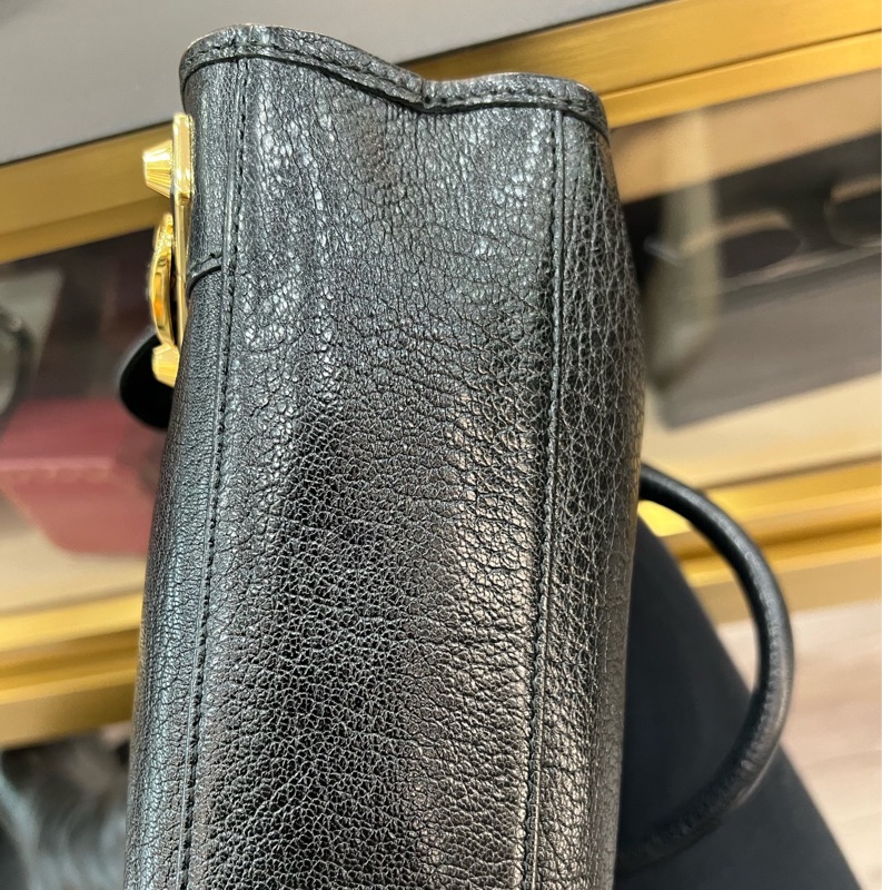 Balenciage 機車包 mini 黑金 底長約23 配件防塵 。-14