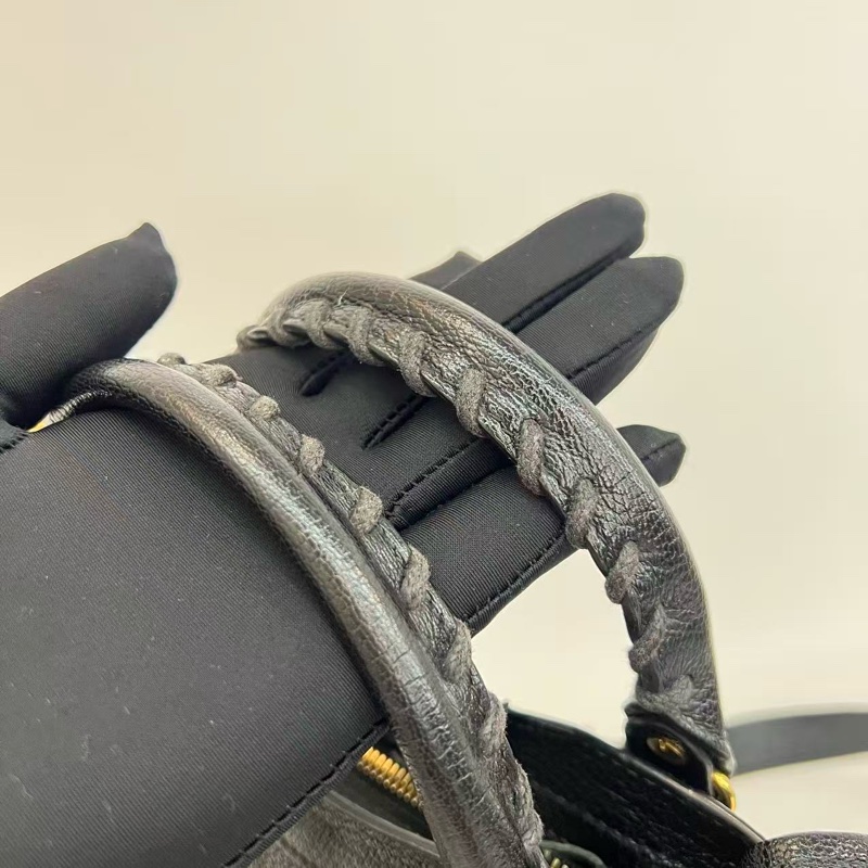 Balenciage 機車包 mini 黑金 底長約23 配件防塵 。-8