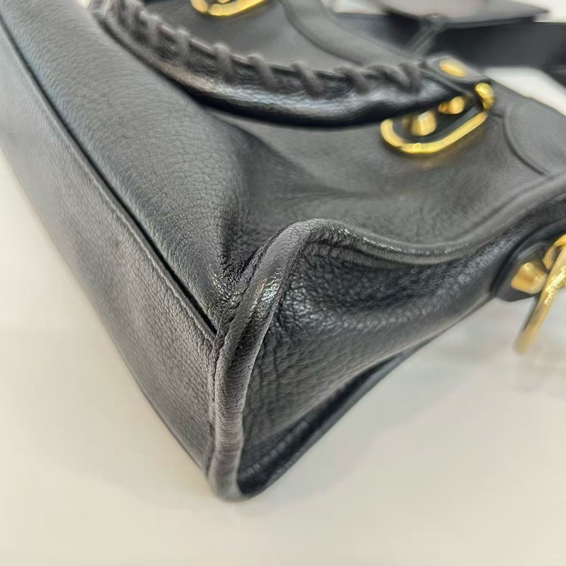 Balenciage 機車包 mini 黑金 底長約23 配件防塵 。-12