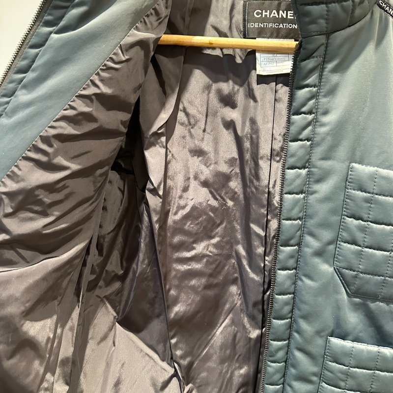 【美收精品】CHANEL 湖水綠外套 4-270【隔月月中將轉賣至日本 上架期限30天】-7