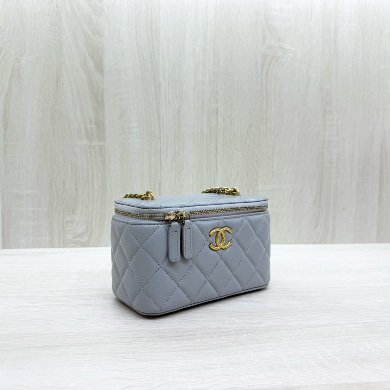 CHANEL灰色羊皮金色調節扣長盒子AP2303-2