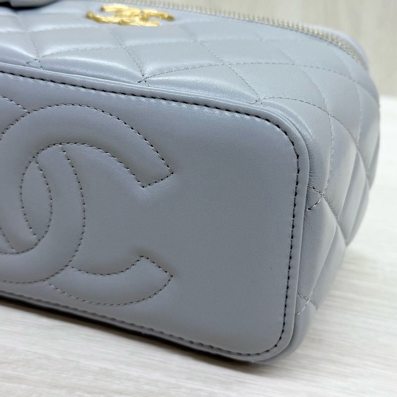 CHANEL灰色羊皮金色調節扣長盒子AP2303-6