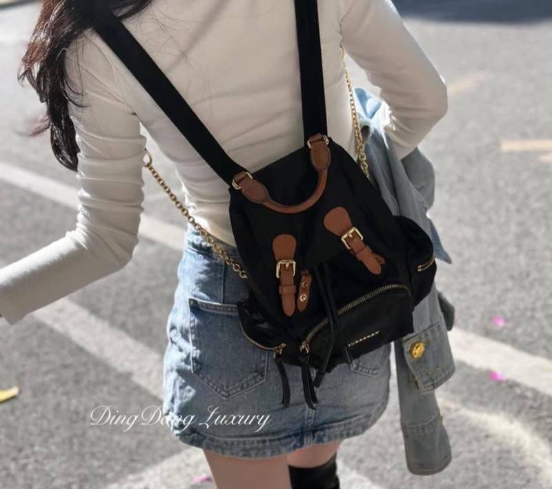 Burberry rucksack 黑金 mini 尼龍 後背包 雙肩包 手提包 肩背包-2