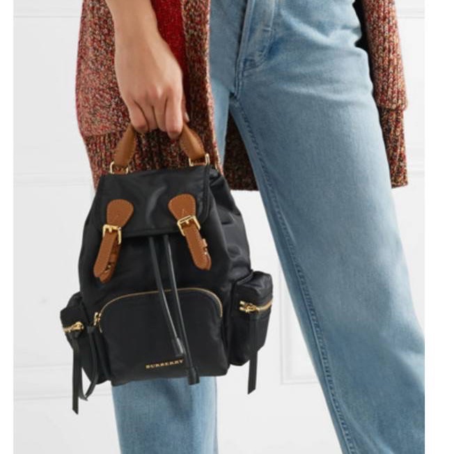 Burberry rucksack 黑金 mini 尼龍 後背包 雙肩包 手提包 肩背包-3