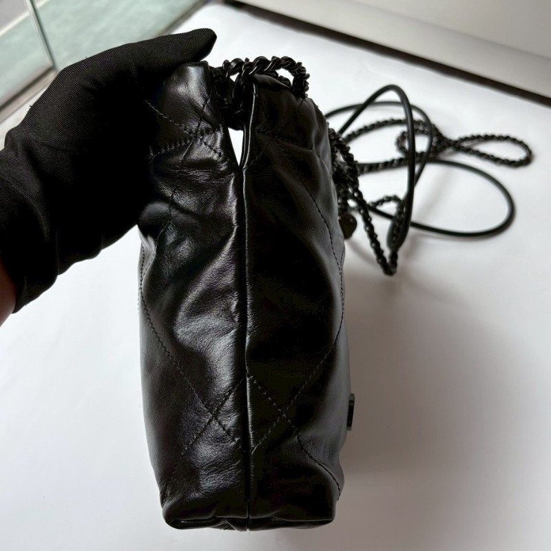 Chanel so black 黑皮黑鍊帶 mini 22包-14