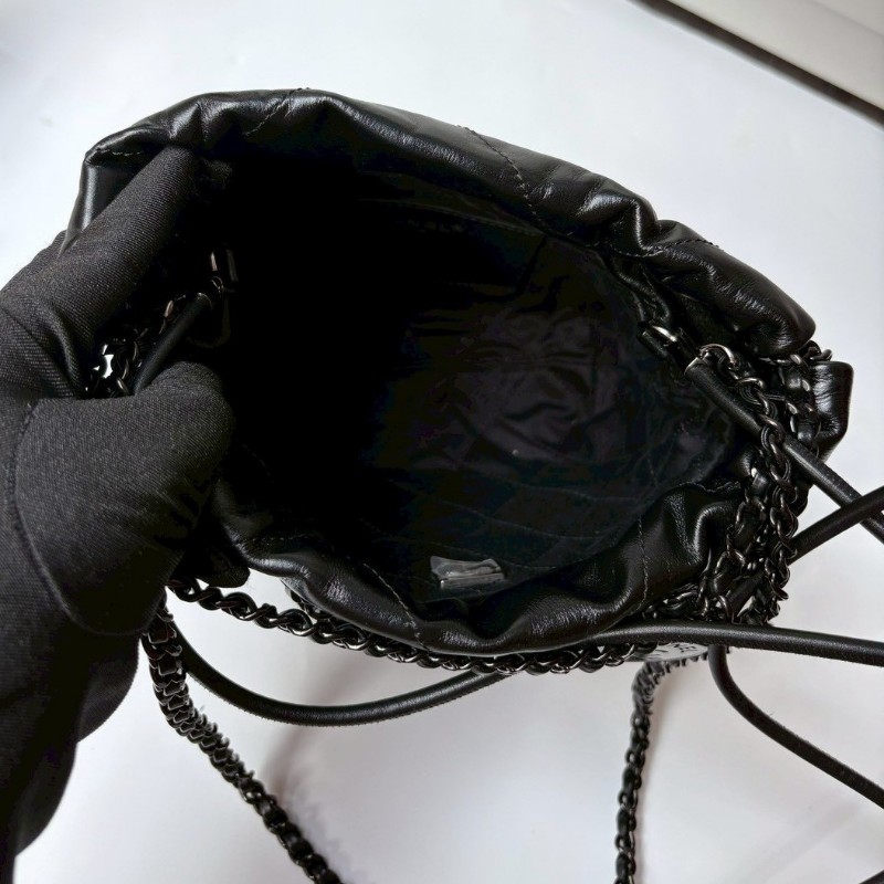 Chanel so black 黑皮黑鍊帶 mini 22包-17