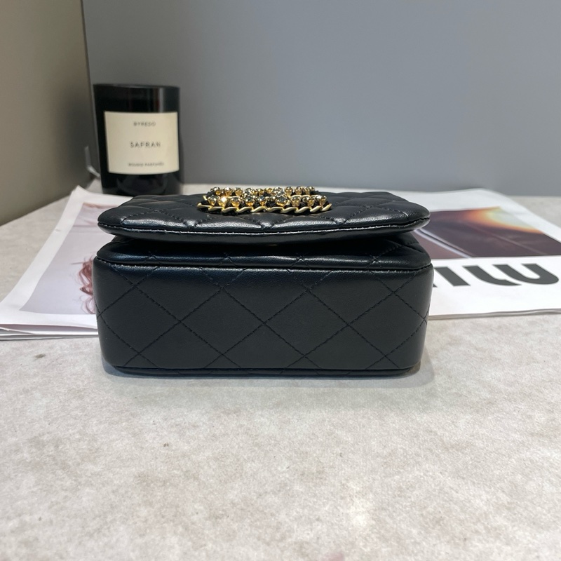 Chanel 21A黑金水鑽方胖子 尺寸約14*11-5