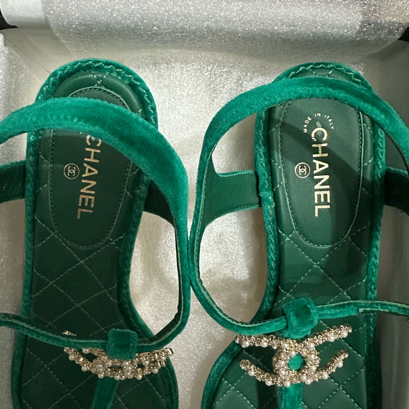CHANEL 低跟涼鞋👡 37-9