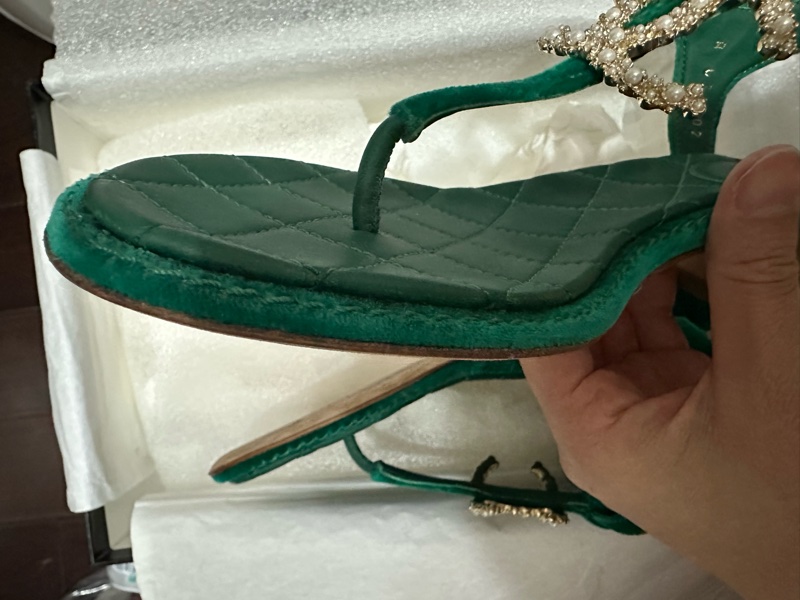 CHANEL 低跟涼鞋👡 37-17
