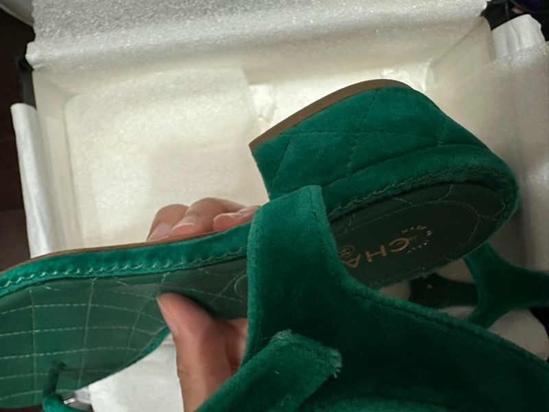 CHANEL 低跟涼鞋👡 37-20