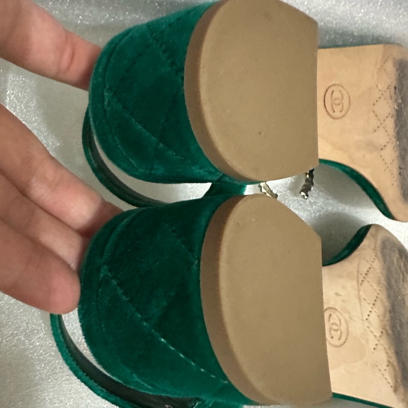 CHANEL 低跟涼鞋👡 37-38