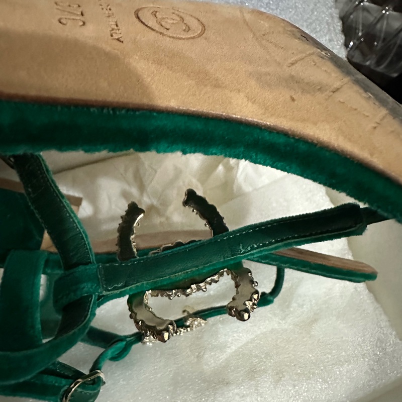 CHANEL 低跟涼鞋👡 37-39
