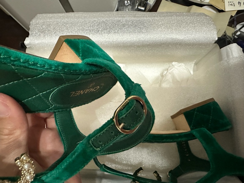 CHANEL 低跟涼鞋👡 37-53