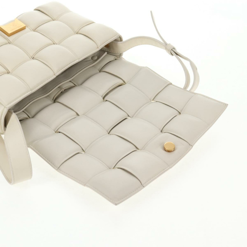 【日本直送】BOTTEGA VENETA MAXI INTRECCIATO Cassette 單肩包 皮革 白色 正品 143340M-9