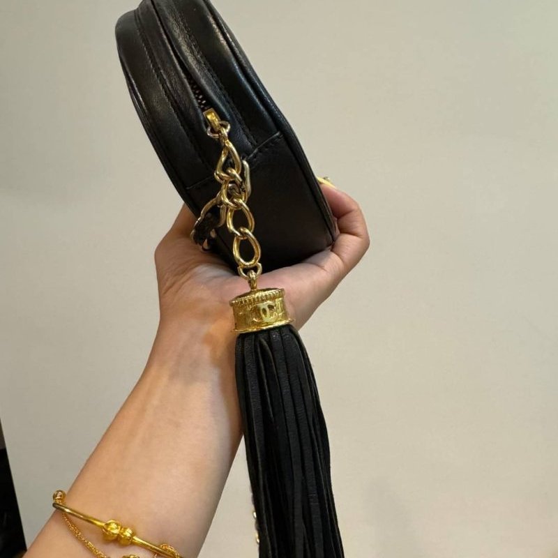 chanel vintage 黑金 斜背包 帶鍊包 蛋形包 流蘇包 肩背包 側背包 手提包-7