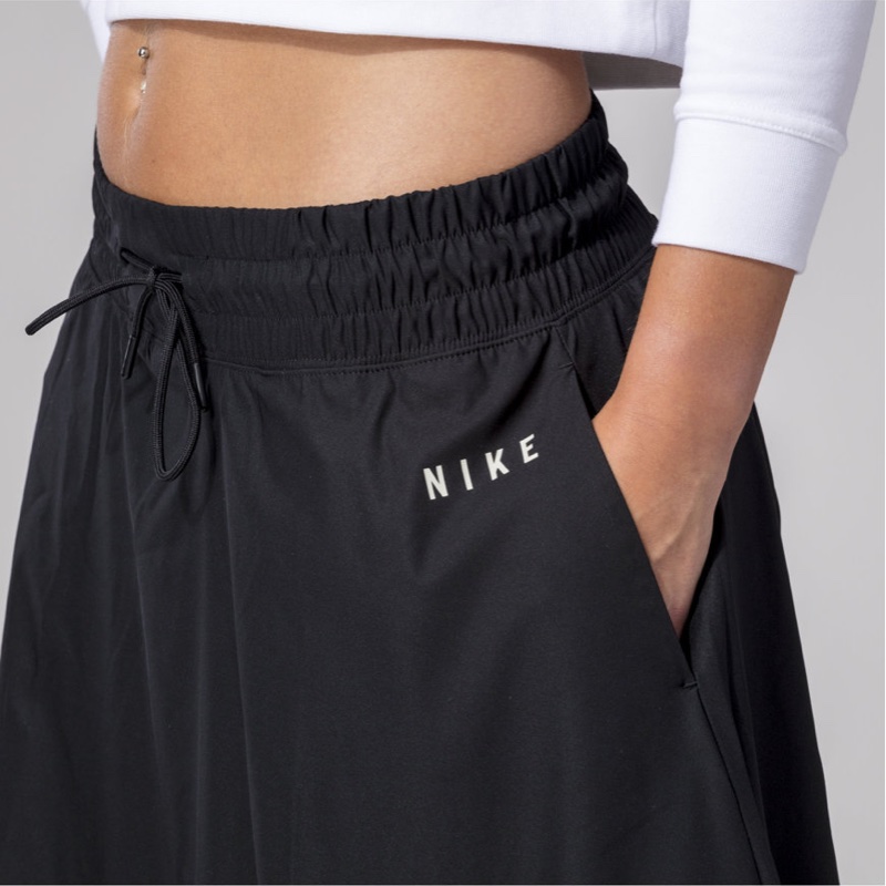 Nike 大logo抽繩運動裙 大傘擺傘型半身裙 女 M 限時優惠不議價-9