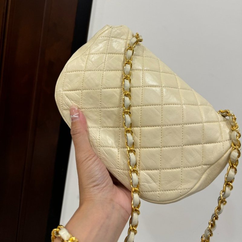 chanel 香奈兒 vintage 米黃 卡其 半月包 肩背包 鏈帶包 鍊條包 斜背包 側背包-4