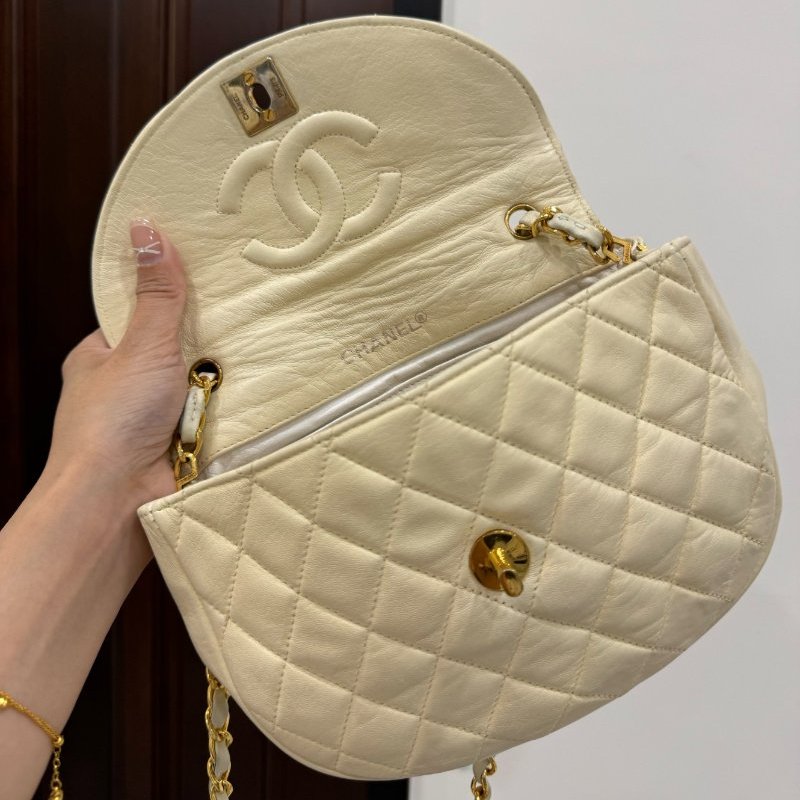 chanel 香奈兒 vintage 米黃 卡其 半月包 肩背包 鏈帶包 鍊條包 斜背包 側背包-12