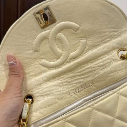 chanel 香奈兒 vintage 米黃 卡其 半月包 肩背包 鏈帶包 鍊條包 斜背包 側背包-18