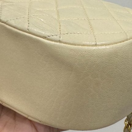 chanel 香奈兒 vintage 米黃 卡其 半月包 肩背包 鏈帶包 鍊條包 斜背包 側背包-29