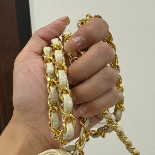 chanel 香奈兒 vintage 米黃 卡其 半月包 肩背包 鏈帶包 鍊條包 斜背包 側背包-31