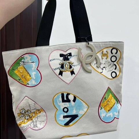 CHANEL 香奈兒 Coco Hearts Tote 帆布 愛心印花 托特包 肩背包 手提包 購物包 購物袋