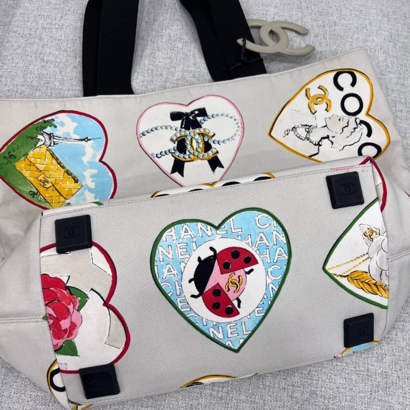 CHANEL 香奈兒 Coco Hearts Tote 帆布 愛心印花 托特包 肩背包 手提包 購物包 購物袋-5