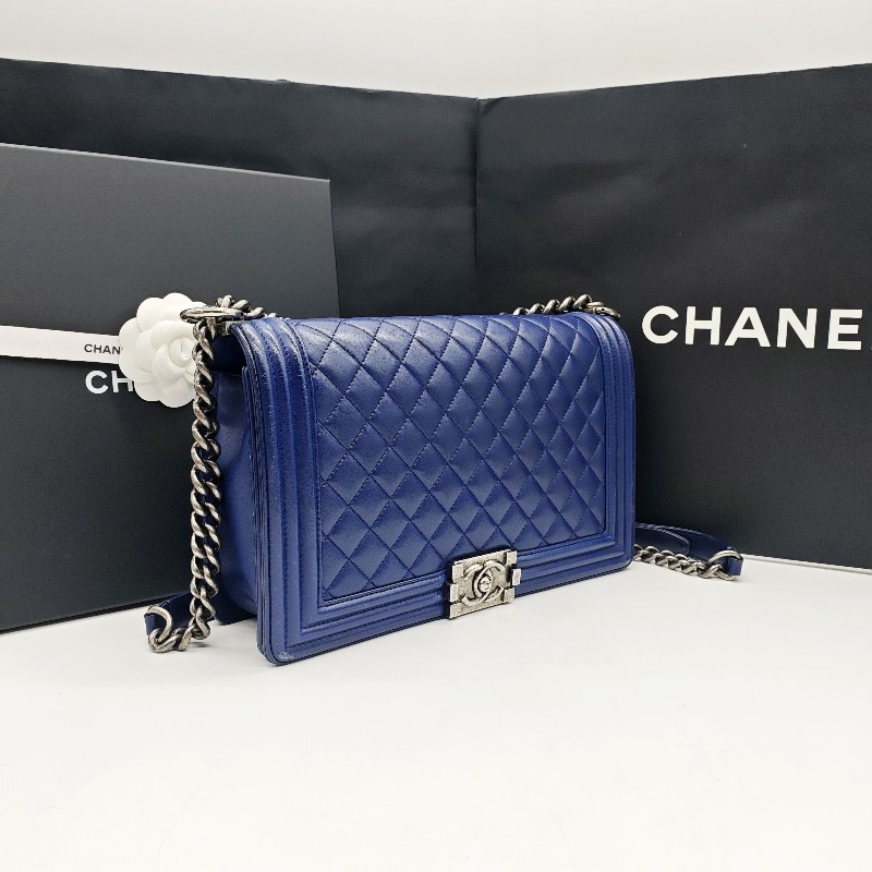 Chanel 藍色銀扣羊皮中大號 28cm Leboy經典菱格紋 做舊銀色五金 肩背包-2