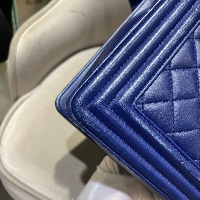 Chanel 藍色銀扣羊皮中大號 28cm Leboy經典菱格紋 做舊銀色五金 肩背包-13