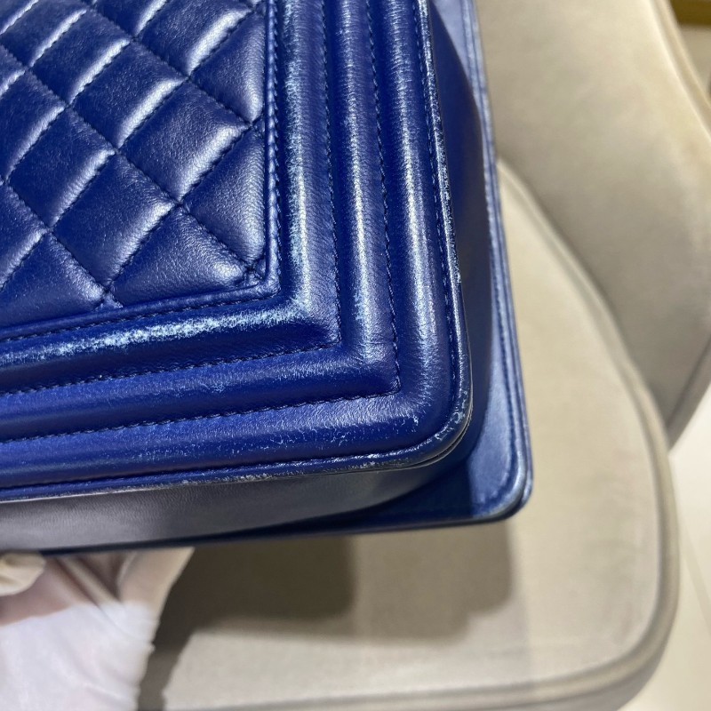 Chanel 藍色銀扣羊皮中大號 28cm Leboy經典菱格紋 做舊銀色五金 肩背包-14