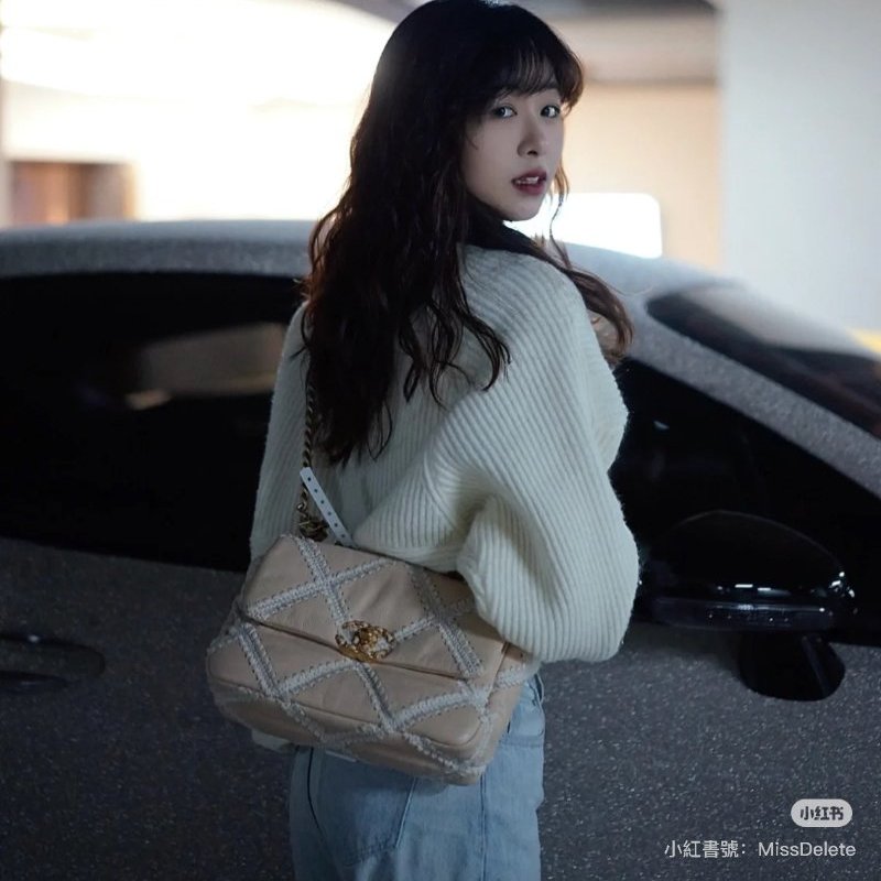 CHANEL 香奈兒 限量款 19 牛皮 粉色 鈎花縫線二 斜背包 肩背包 鍊條包 側背包 手提包-2