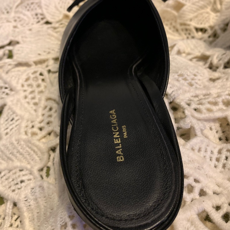 巴黎世家Balenciaga黑色皮革尖頭蝴蝶結 後繫帶扣腳踝跟鞋37 穆勒鞋-37