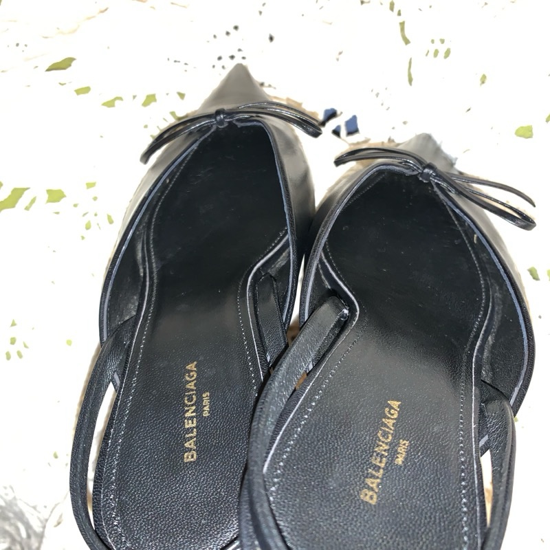 巴黎世家Balenciaga黑色皮革尖頭蝴蝶結 後繫帶扣腳踝跟鞋37 穆勒鞋-42