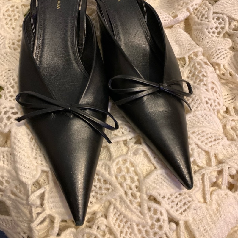 巴黎世家Balenciaga黑色皮革尖頭蝴蝶結 後繫帶扣腳踝跟鞋37 穆勒鞋-52