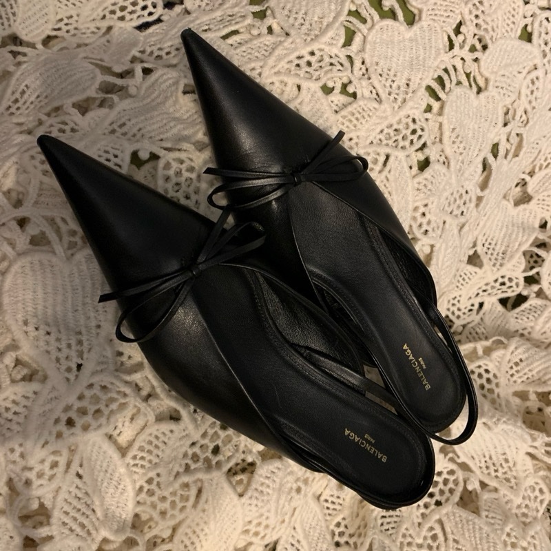 巴黎世家Balenciaga黑色皮革尖頭蝴蝶結 後繫帶扣腳踝跟鞋37 穆勒鞋-4