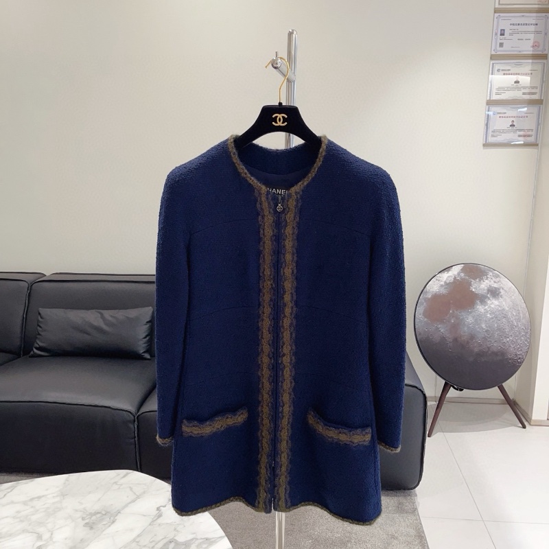 CHANEL coat-0