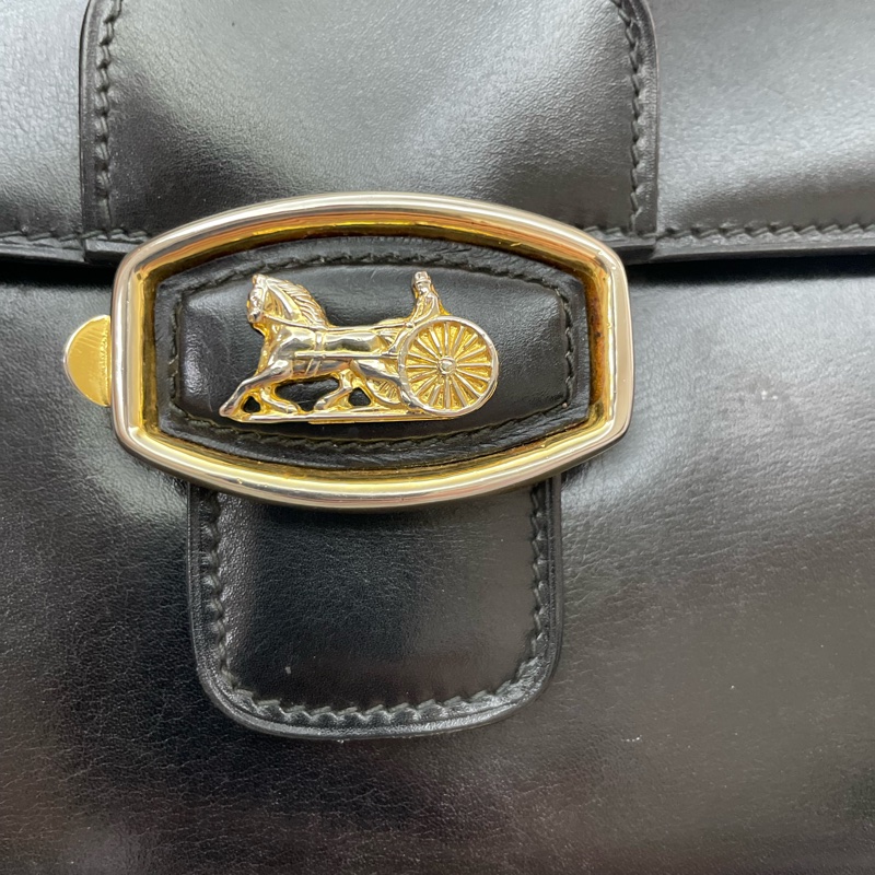 保存良好Celine vintage馬車金具BOX翻蓋包/肩斜背-33